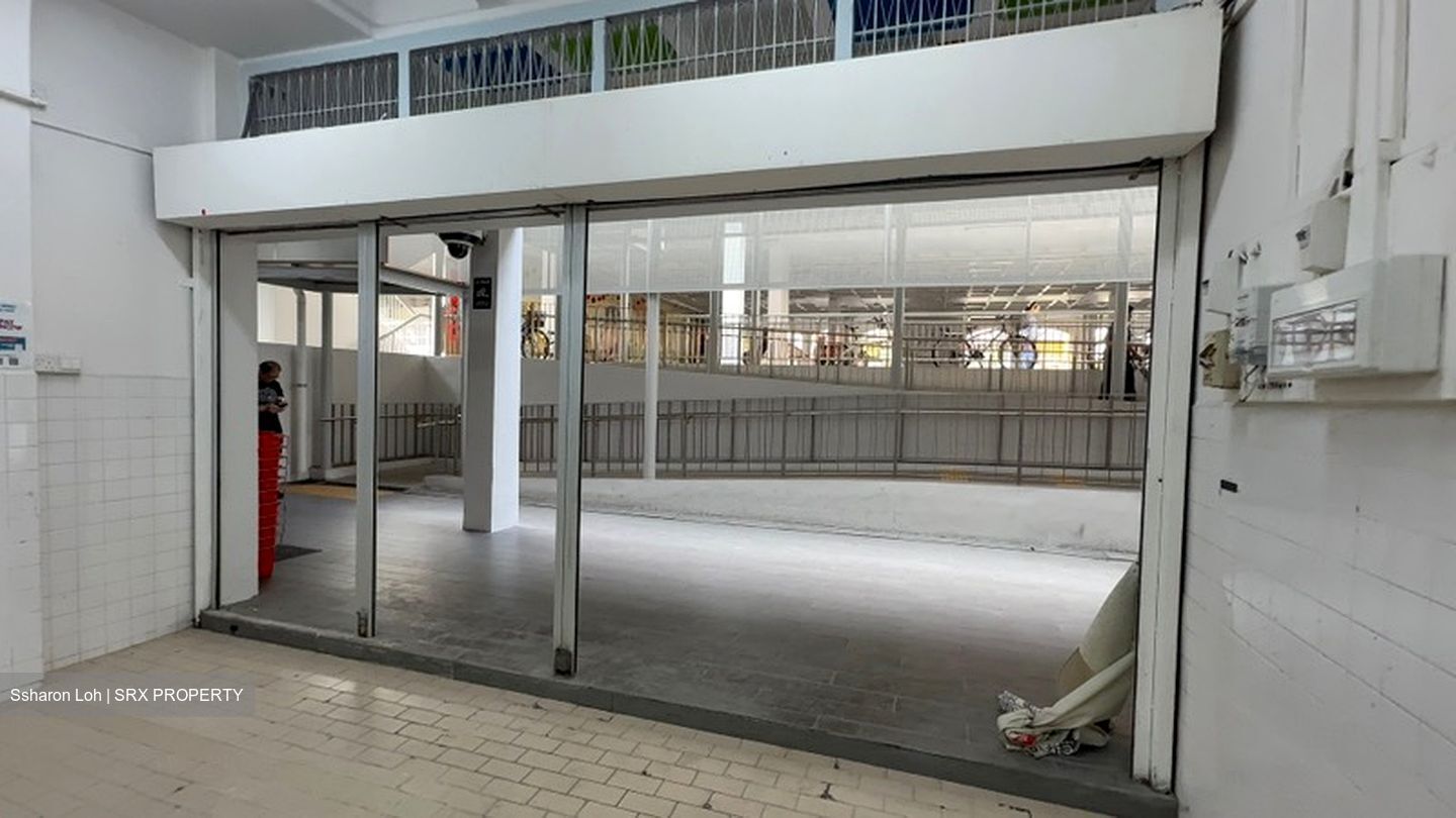 Tampines Street 44 (D18), Shop House #545706011